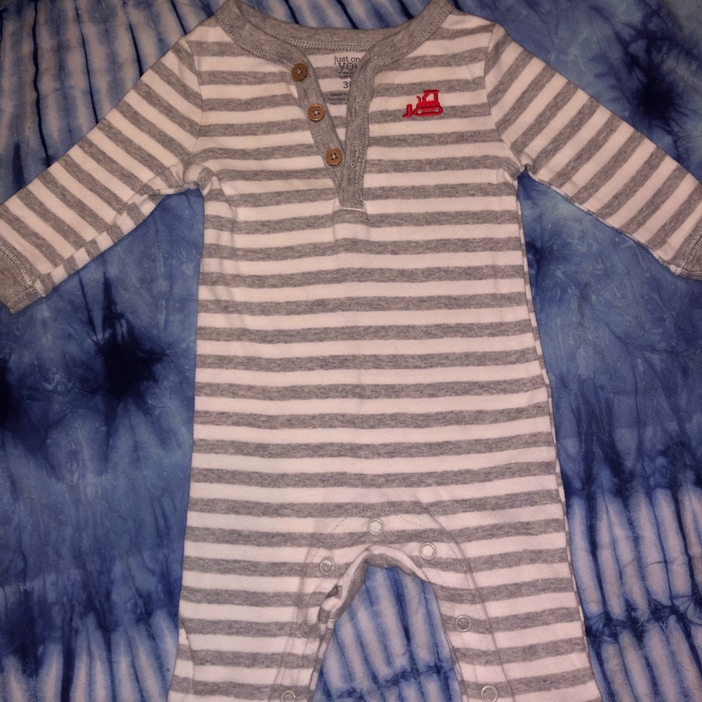 Long Sleeve Bodysuit/Onesie & Romper 3m - Picture 4 of 5